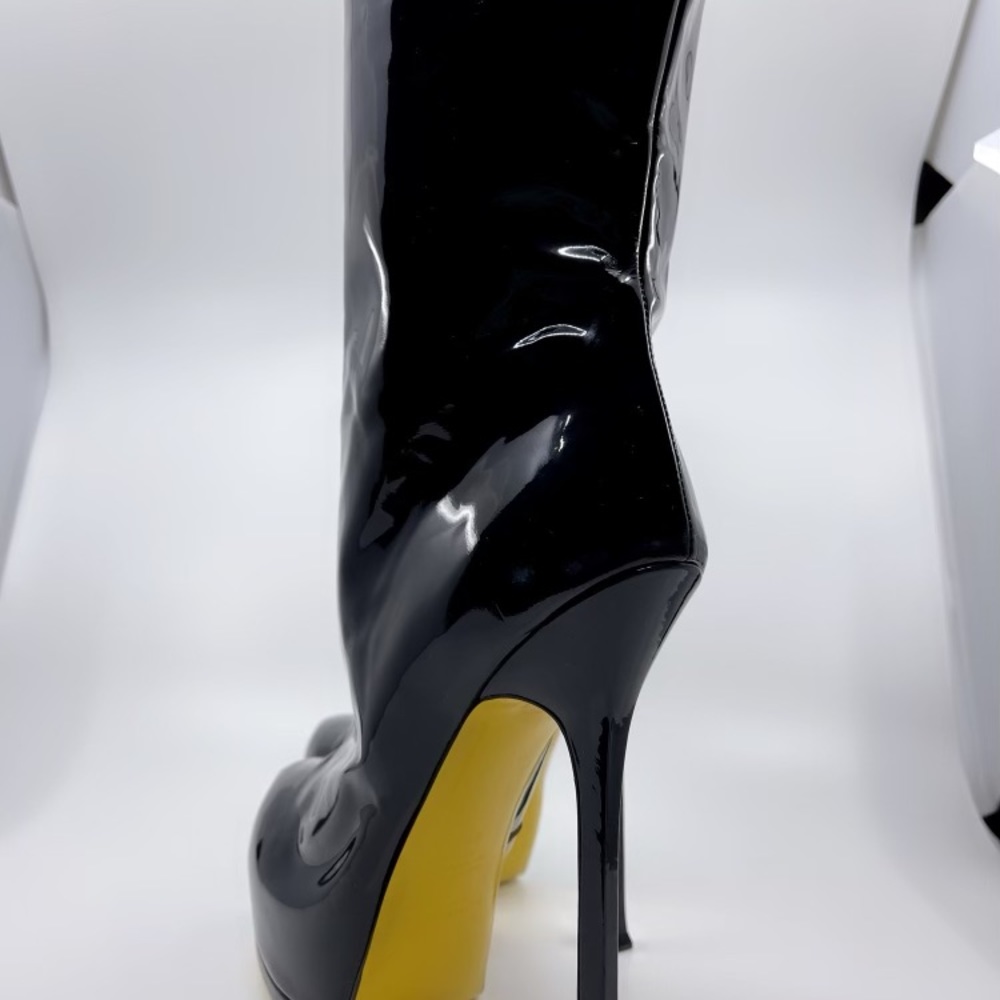 YSL - Picture 5 of 6